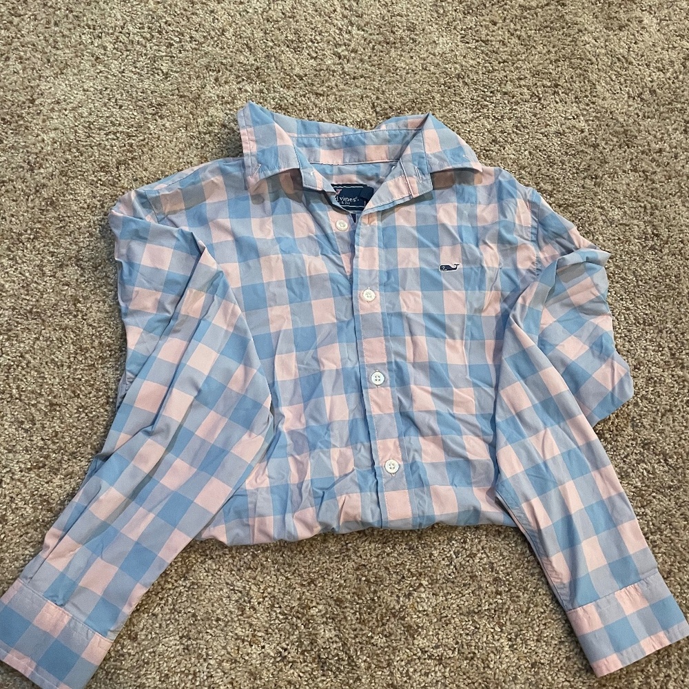 Vineyard vines whale shirt